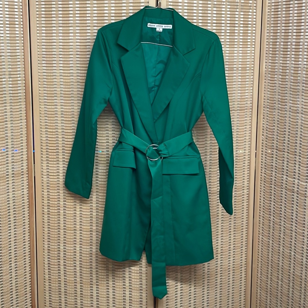 Green Jacket trench coat
